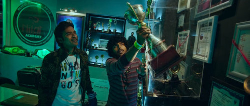 Pattas-2020-720p-UNCUT-HD-MY-mkv-snapshot-00-07-58-230.jpg